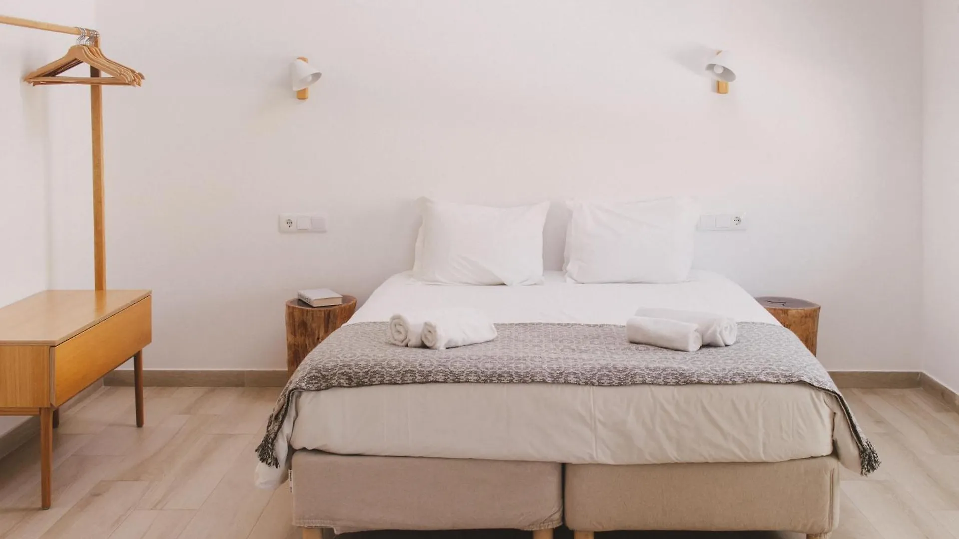 Pure Fonte Velha B&B Vila do Bispo Bed & Breakfast